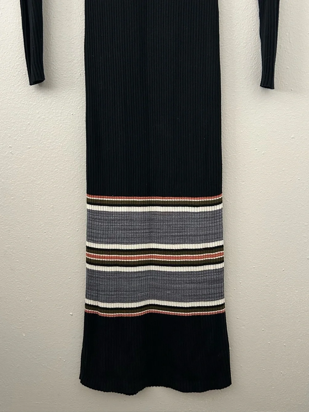 Abercrombie & Fitch ribbed womens stains