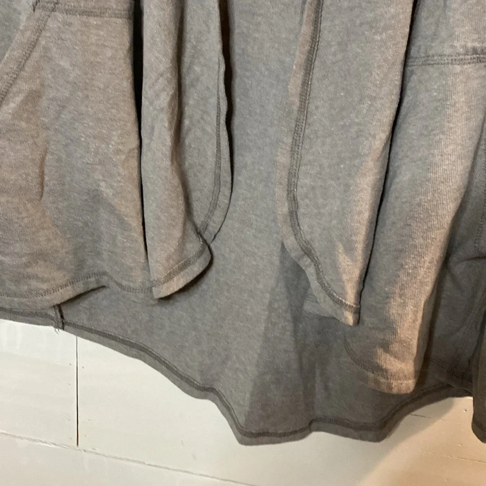 Alternative gray cardigan
