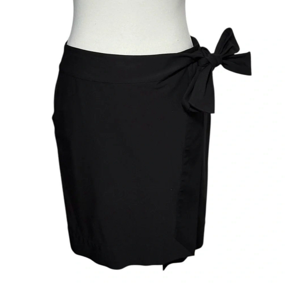 La Perla approximate this