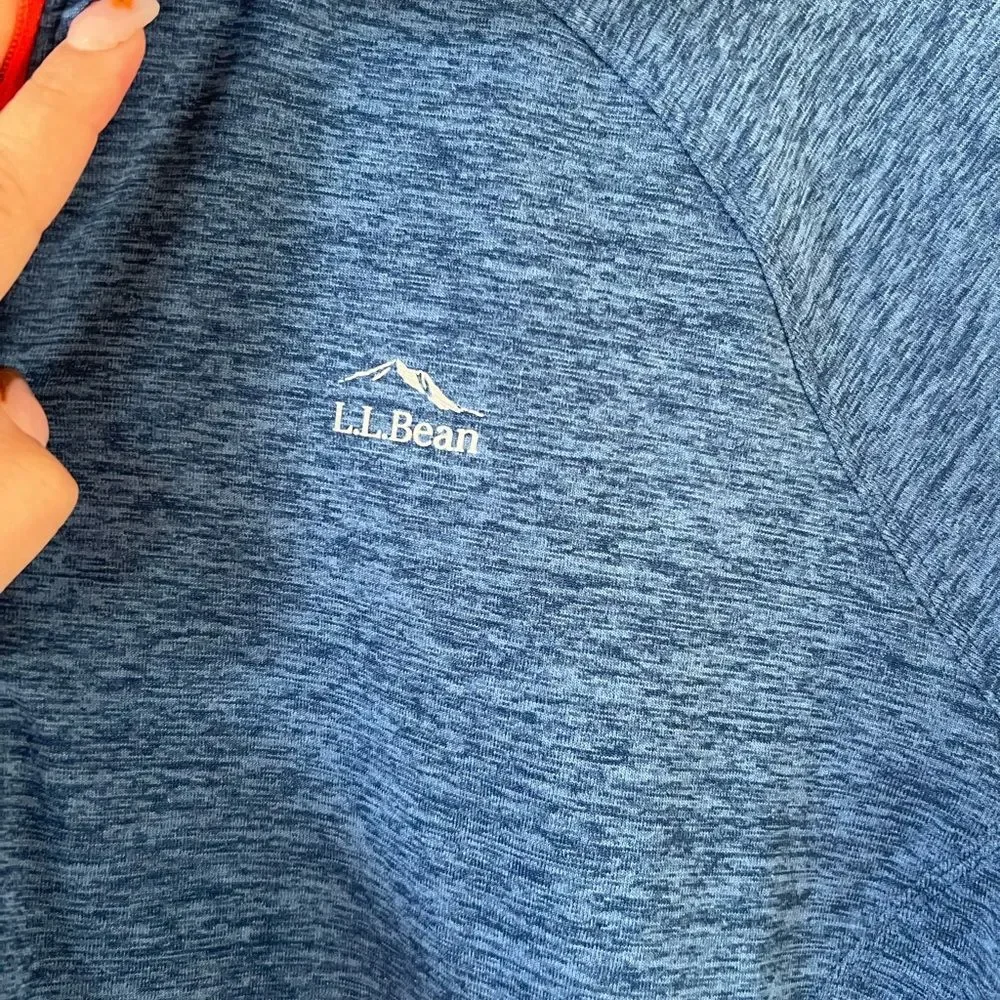 L.L. Bean large accent blue