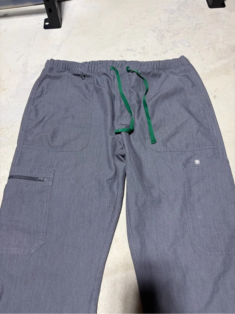 Figs Grey Utility Drawstring scrub Pants cairo XL