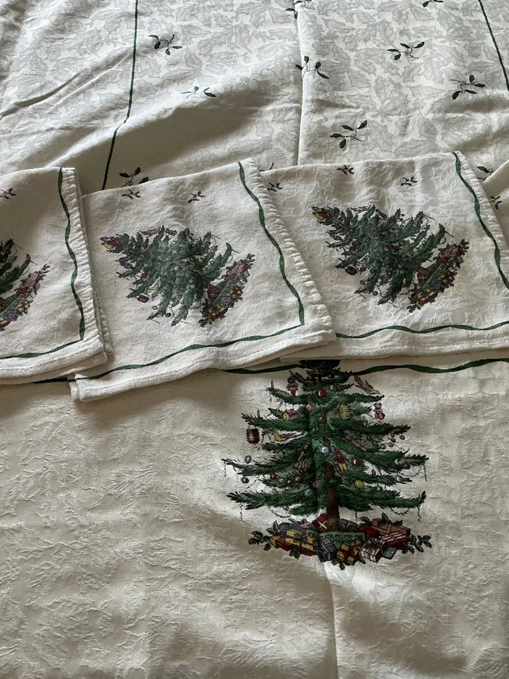 Spode christmas tree