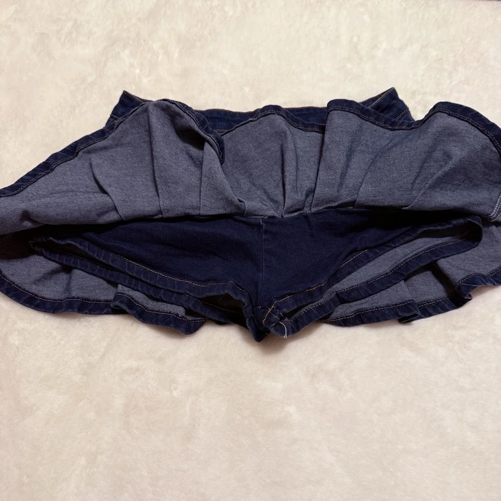 Blue Denim Mini Skirt with Ruffled Hem and Built-In Shorts Size Medium