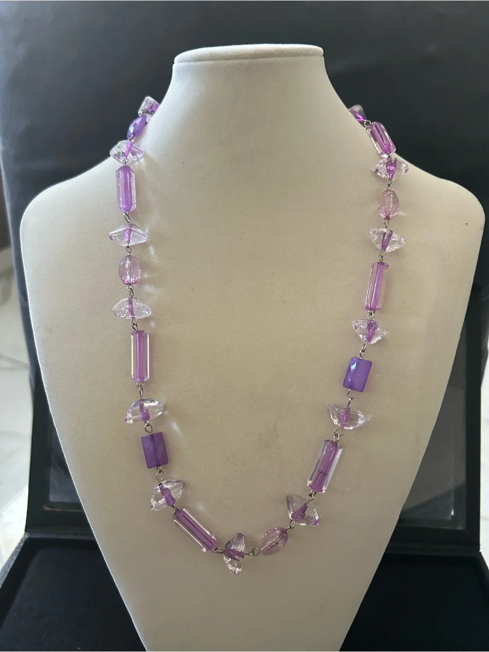 N/A elegant purple