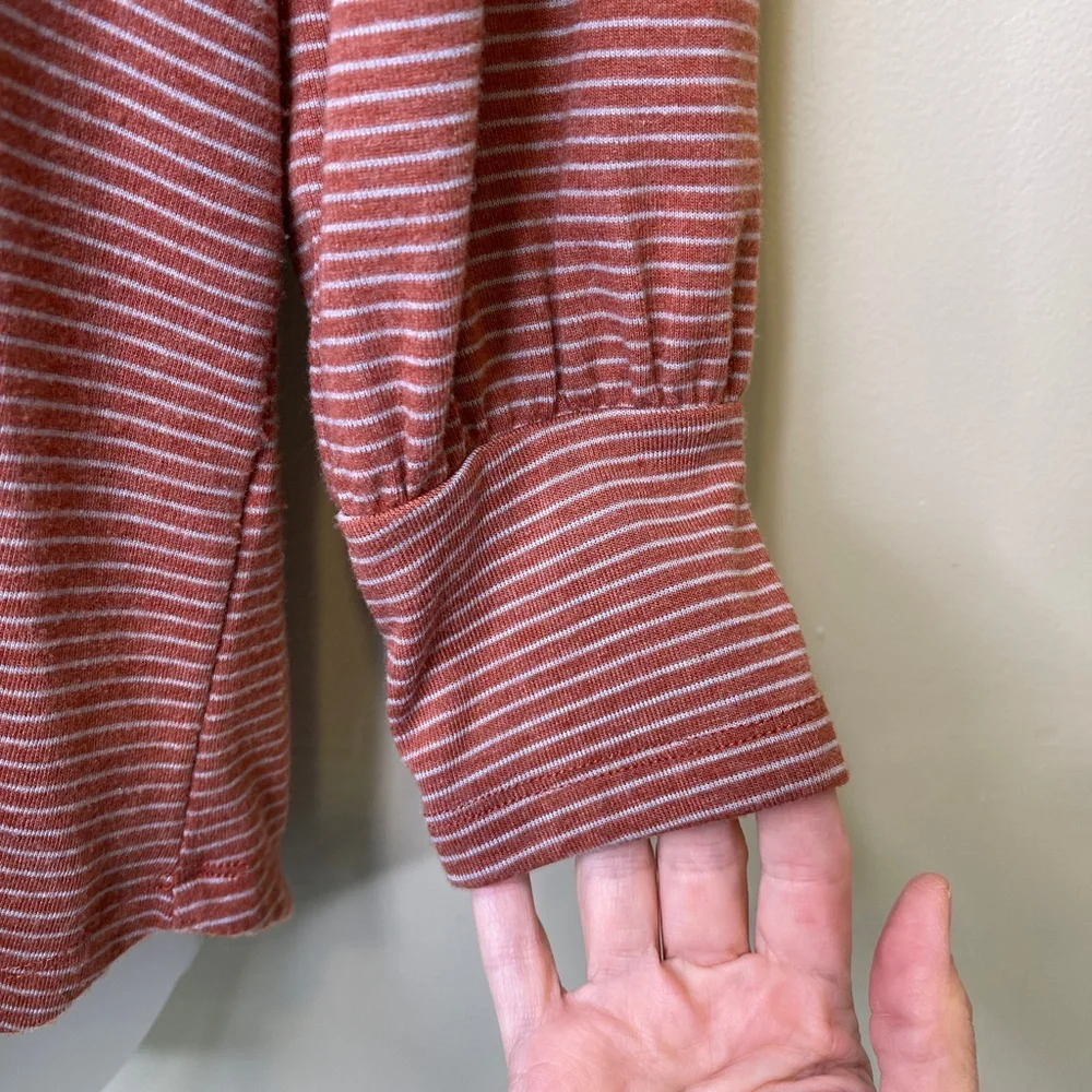 Mododoc LA | Retro Inspo Rust Stripe Statement Sleeve Soft Boxy T-Shirt