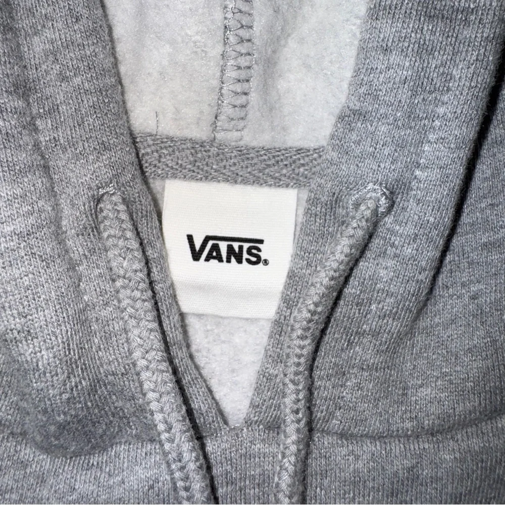 Vans Gray Cropped Hoodie Sweatshirt Women’s Size M‎