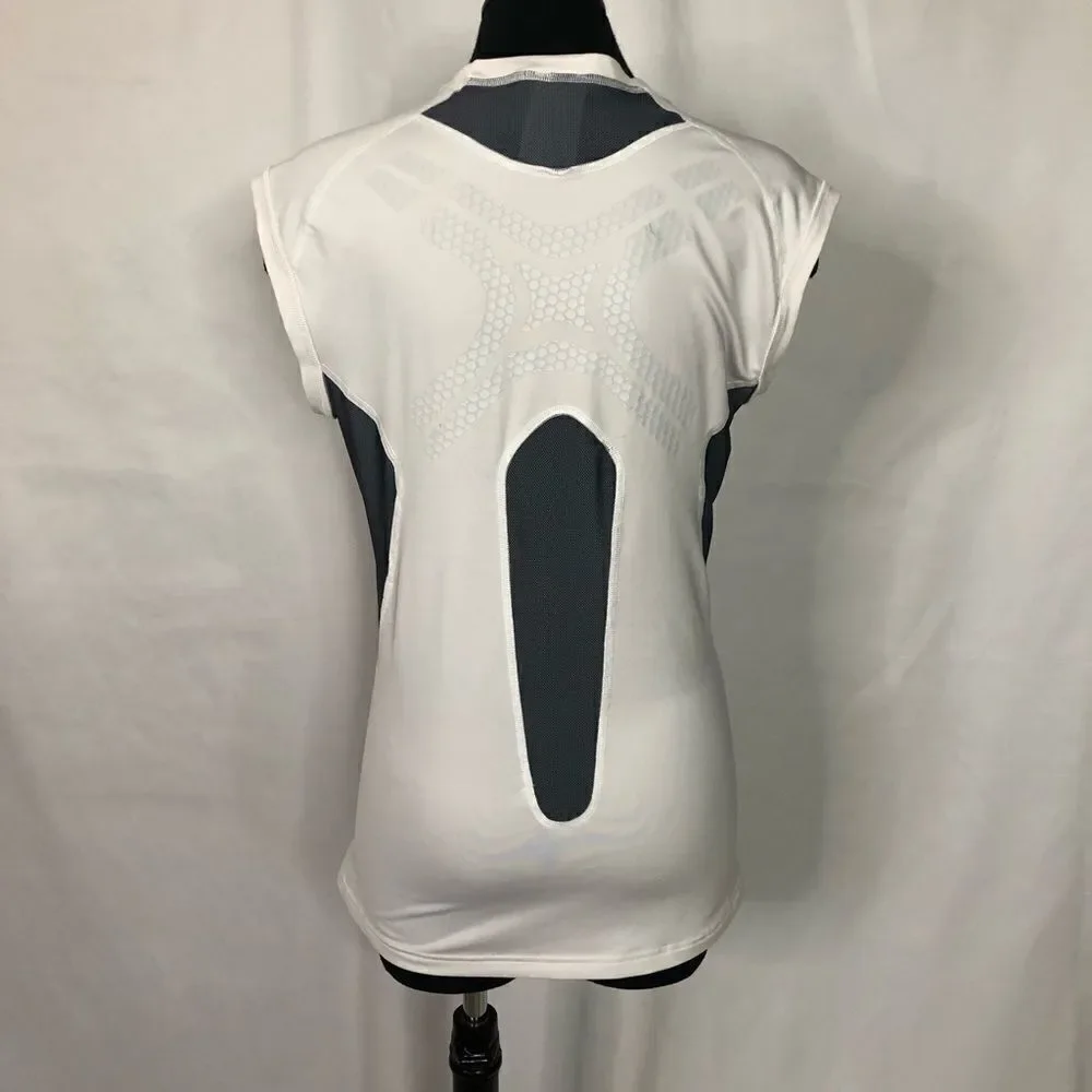 Adidas Sleeveless TechFit Shirt - Women’s L‎