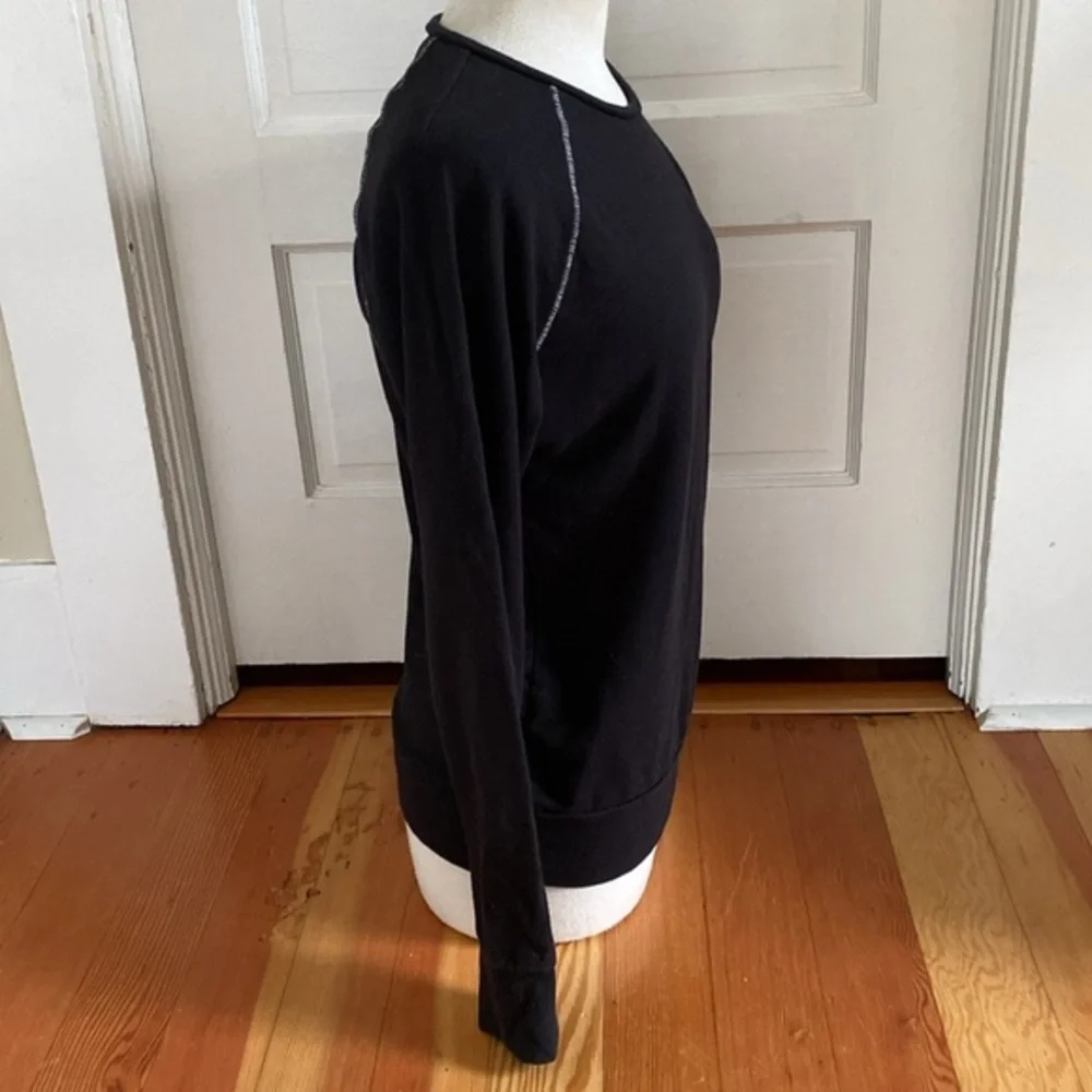 Velvet‎ Long Sleeve Black Pullover Small