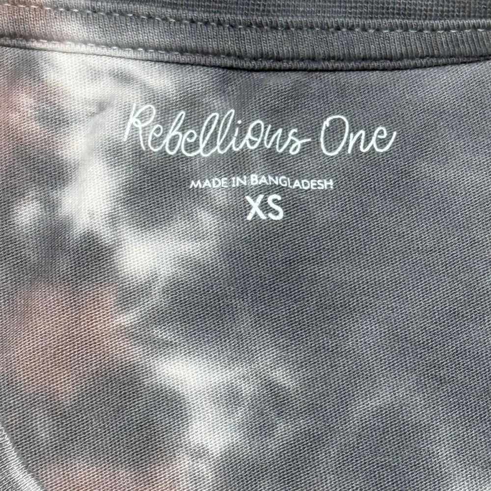 Rebellious One good xs