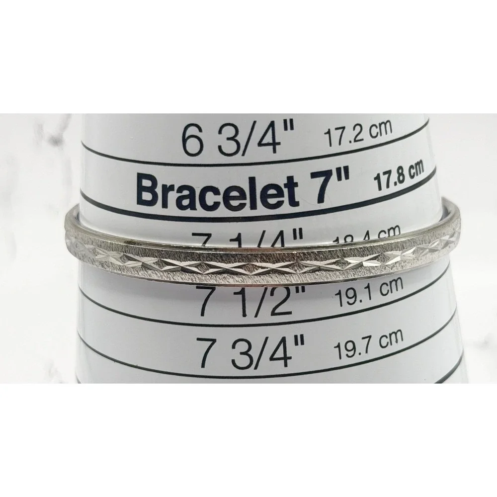 Crown Trifari Minimalist Silver Tone‎ Etched Bangle Bracelet 8