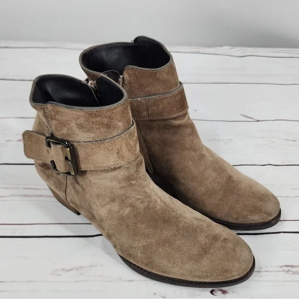 Paul Green excellent suede