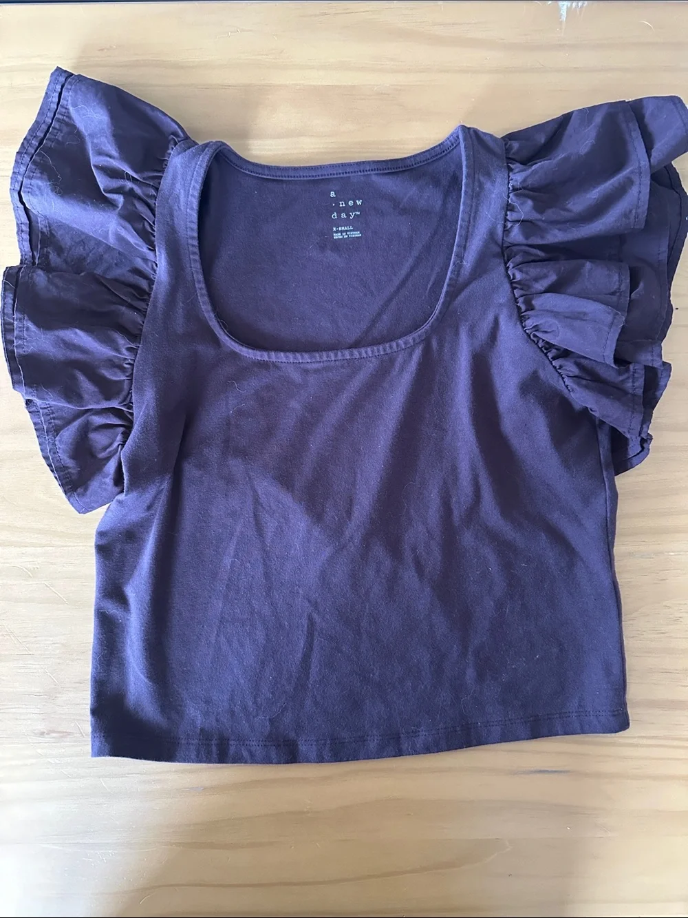 Frill Short Sleeve Top