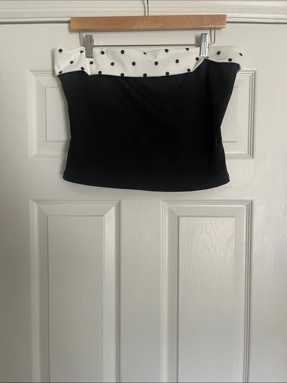 Beginning Boutique silhouette polka