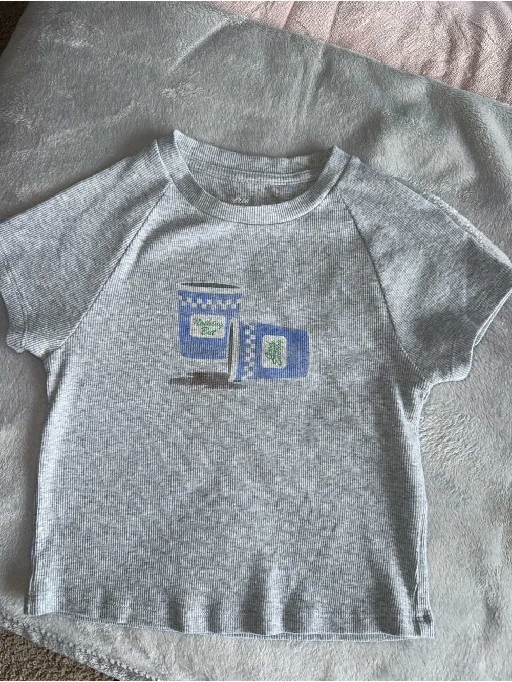 Women’s Short-Sleeve Grey Graphic Tee