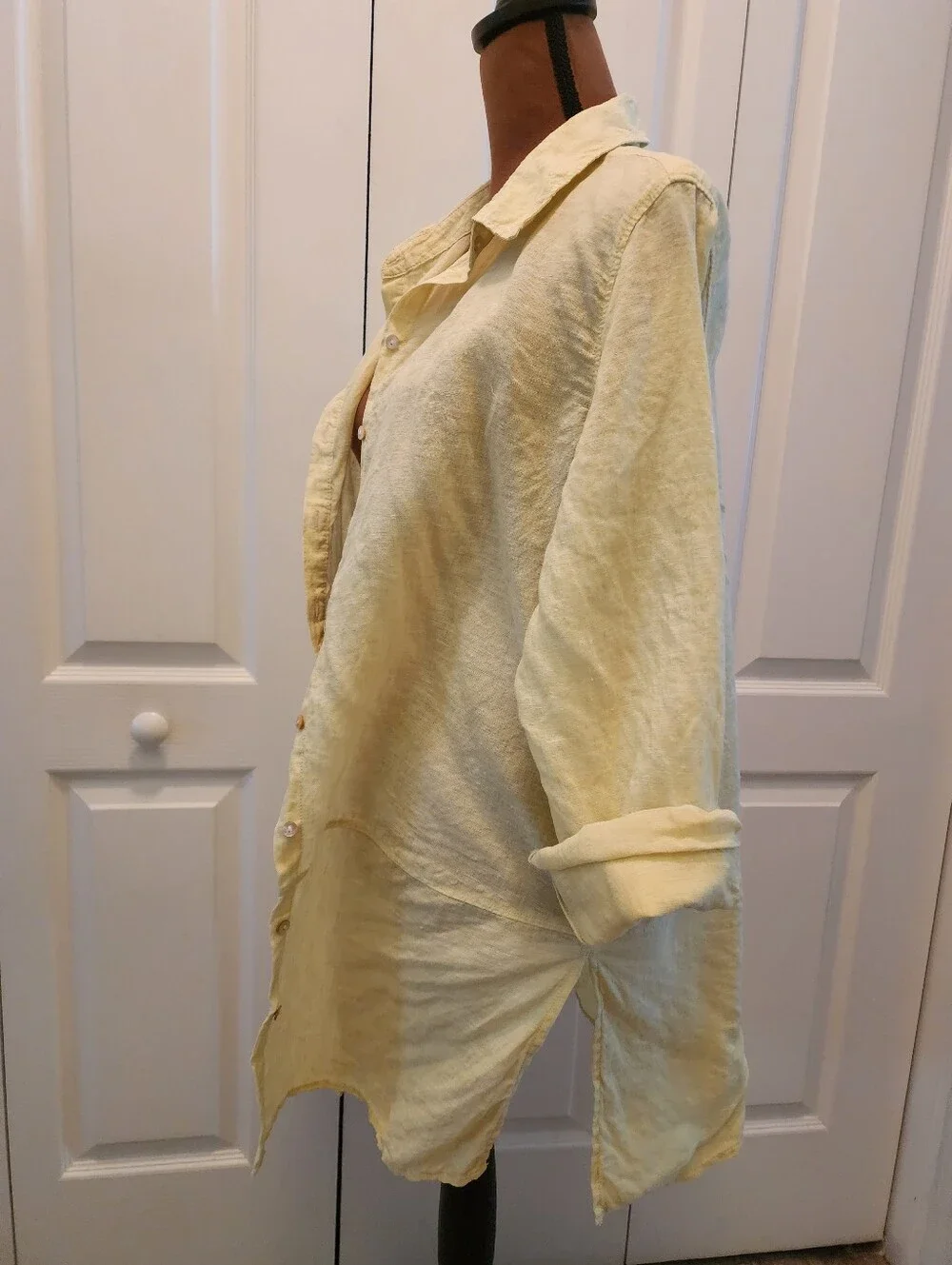 Tahari soft linen