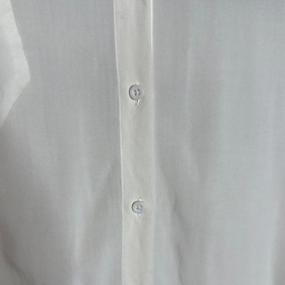 Levis sophisticated 	•	elegant touch—wear