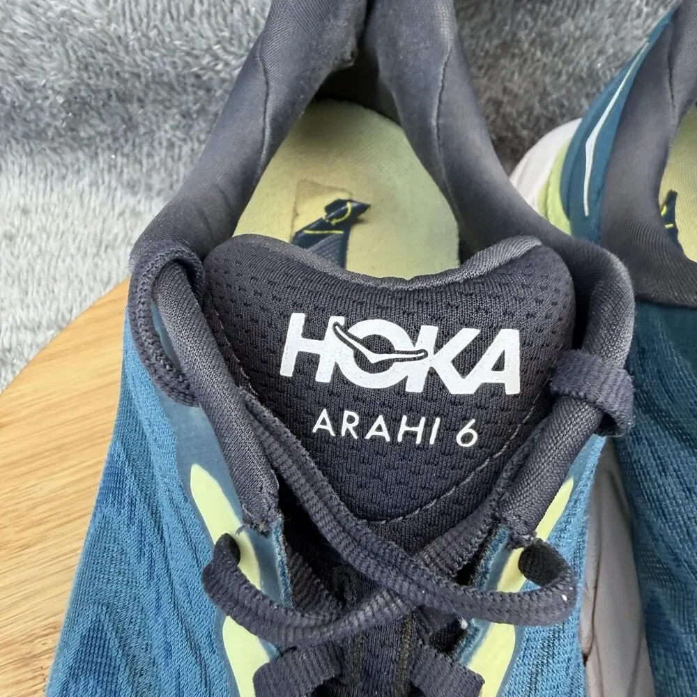 Hoka One One hoka one