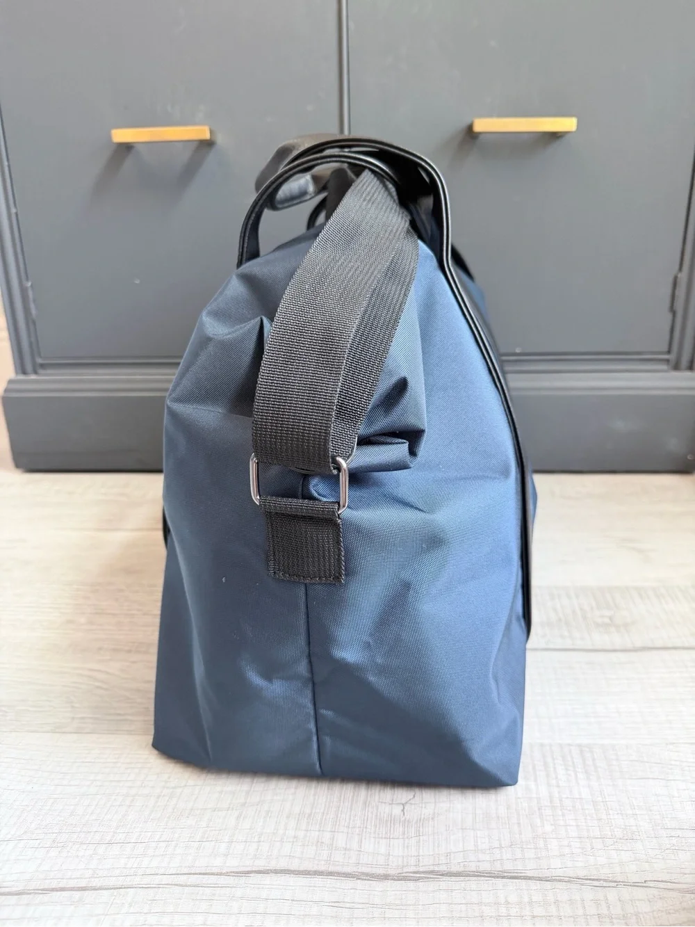 Jimmy Choo Parfums Navy Weekender Duffel Travel Bag Overnight Gym Tote