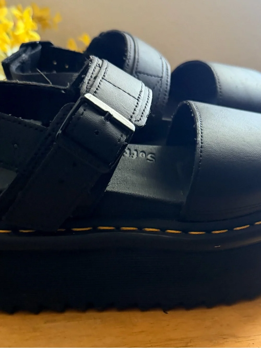 Dr. Martens size black
