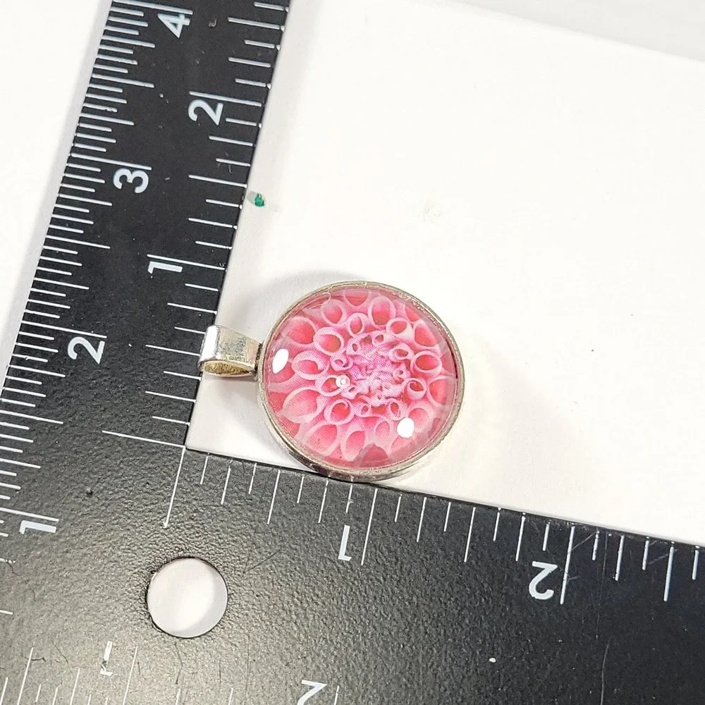 Unbranded vibrant pink