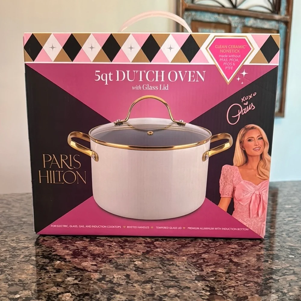 Paris Hilton White Dutch Oven with Glass Lid