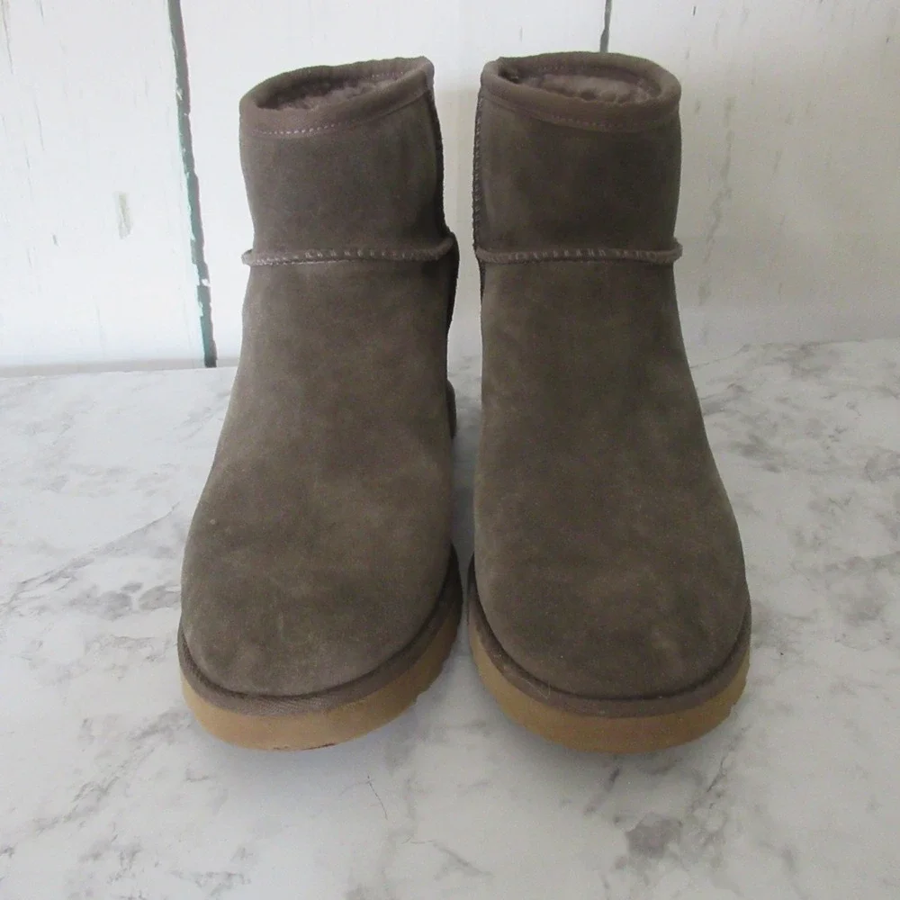 UGG boots size