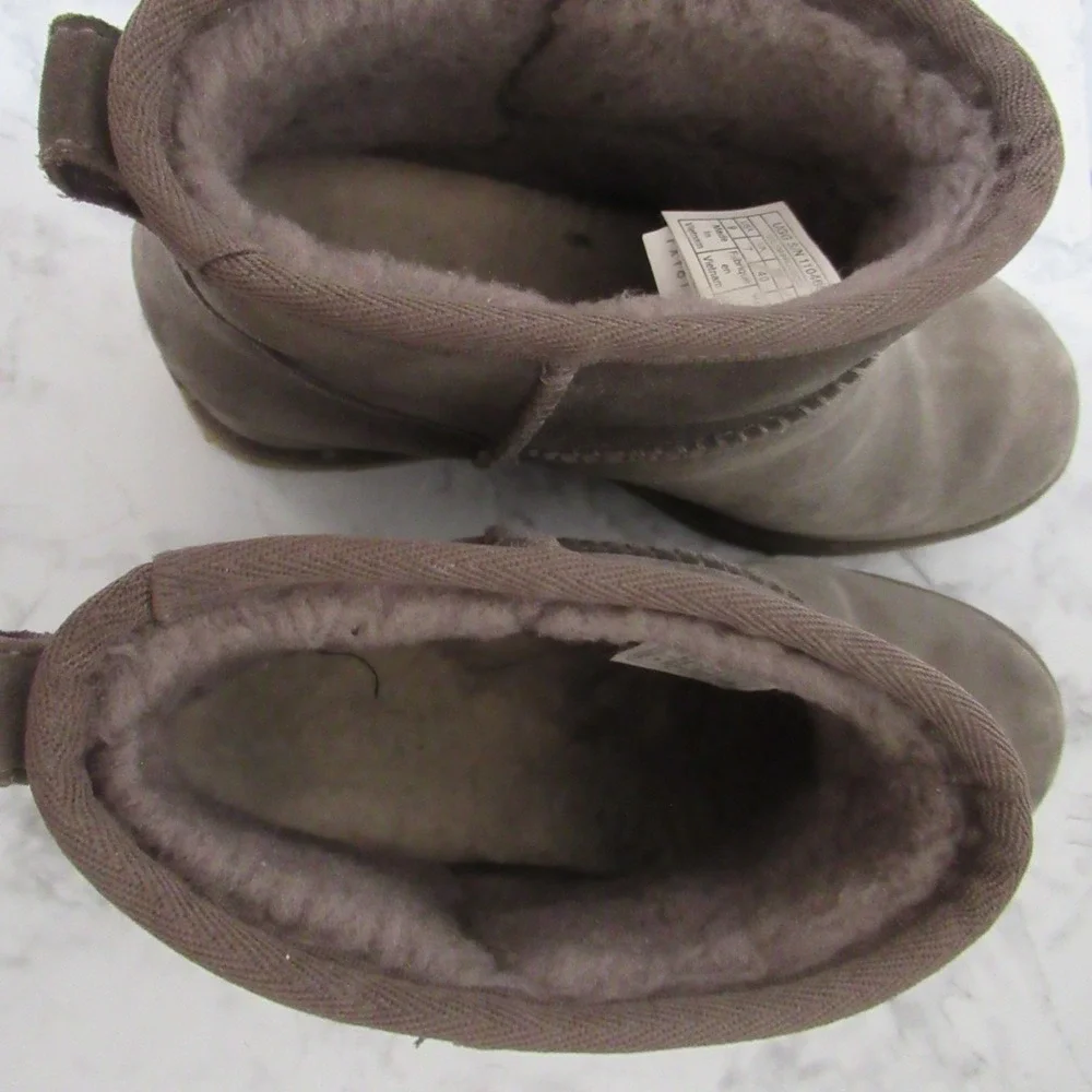UGG boots size