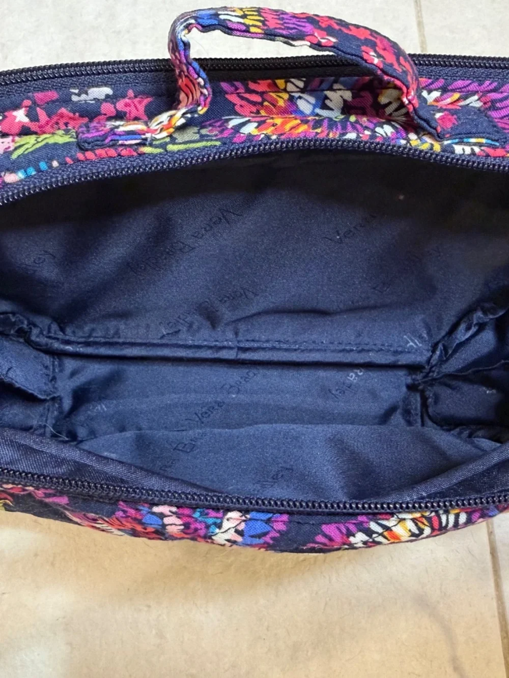 Vera Bradley make traveling