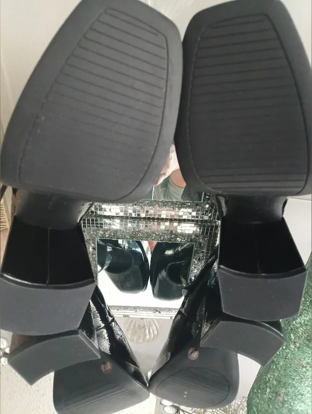 Kenneth Cole patent leather