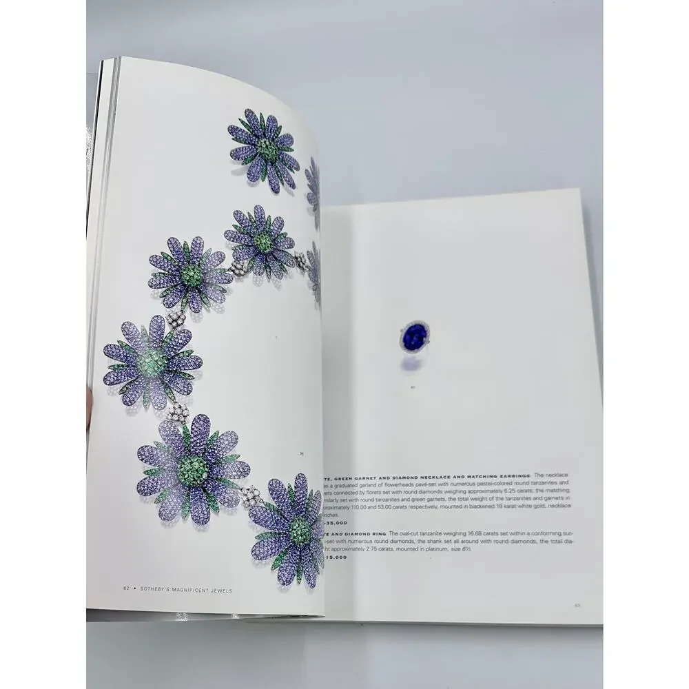 Sotheby's Van Cleef Magnificent Jewels New York Dec 06, 2006 Auction Catalog