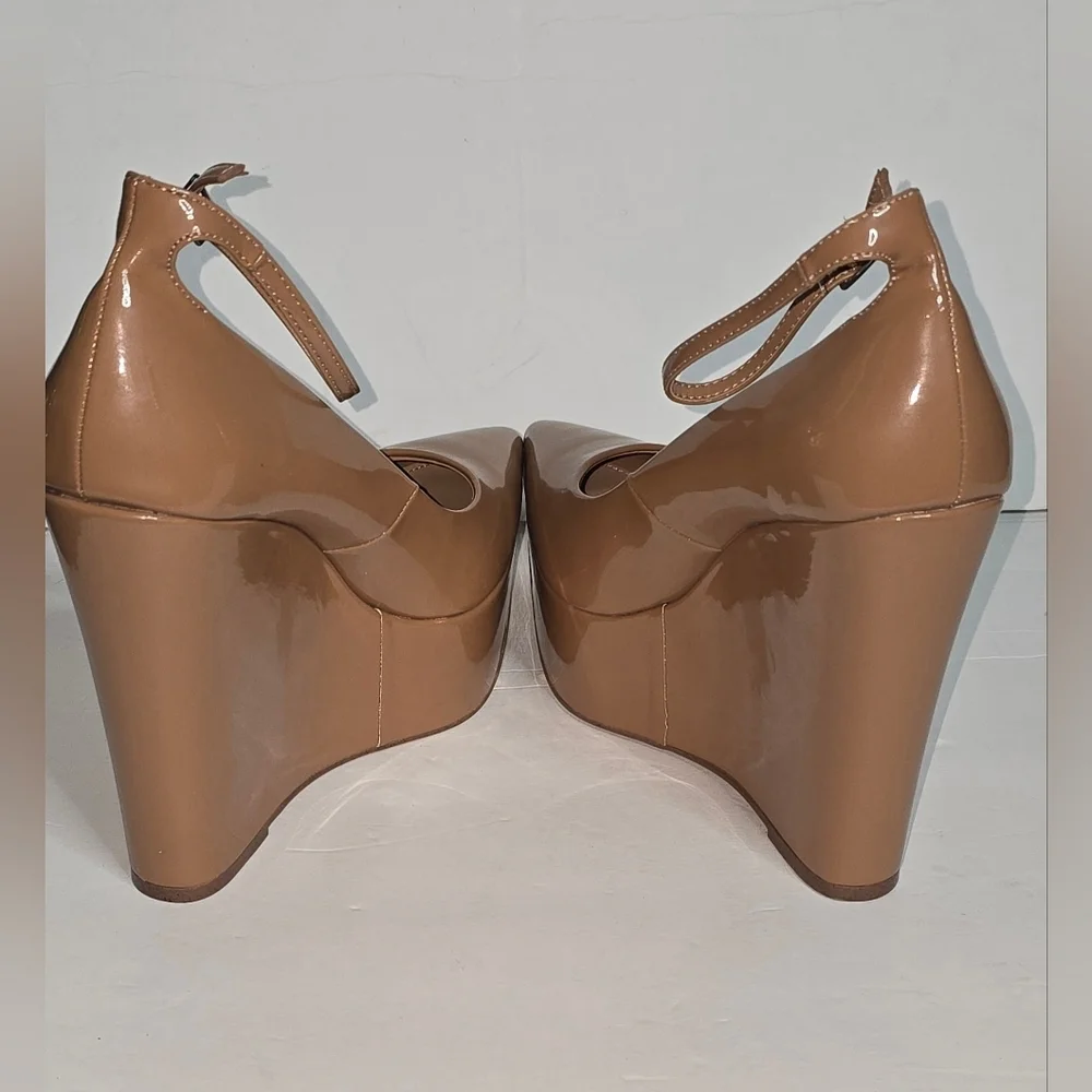 Steve Madden choice perfect platform