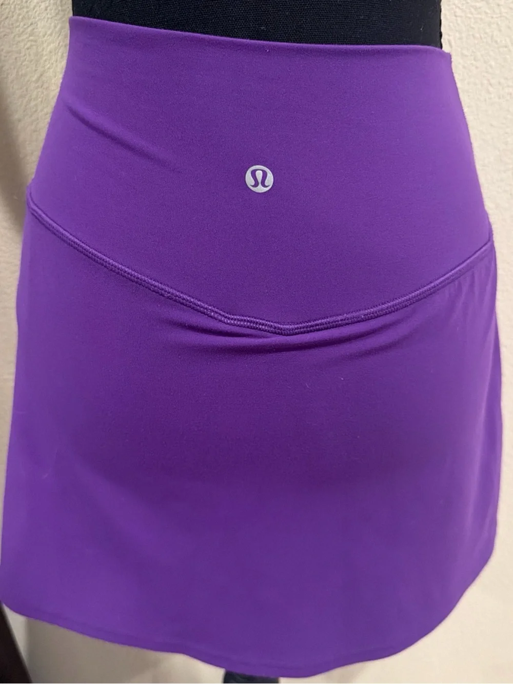 lululemon athletica lightweight purple