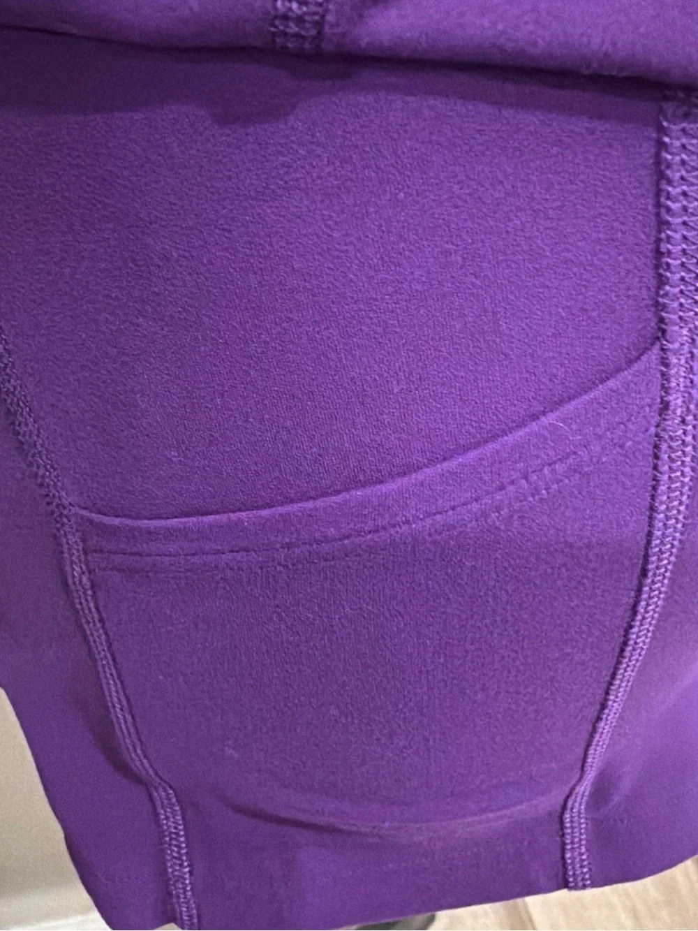 lululemon athletica lightweight purple