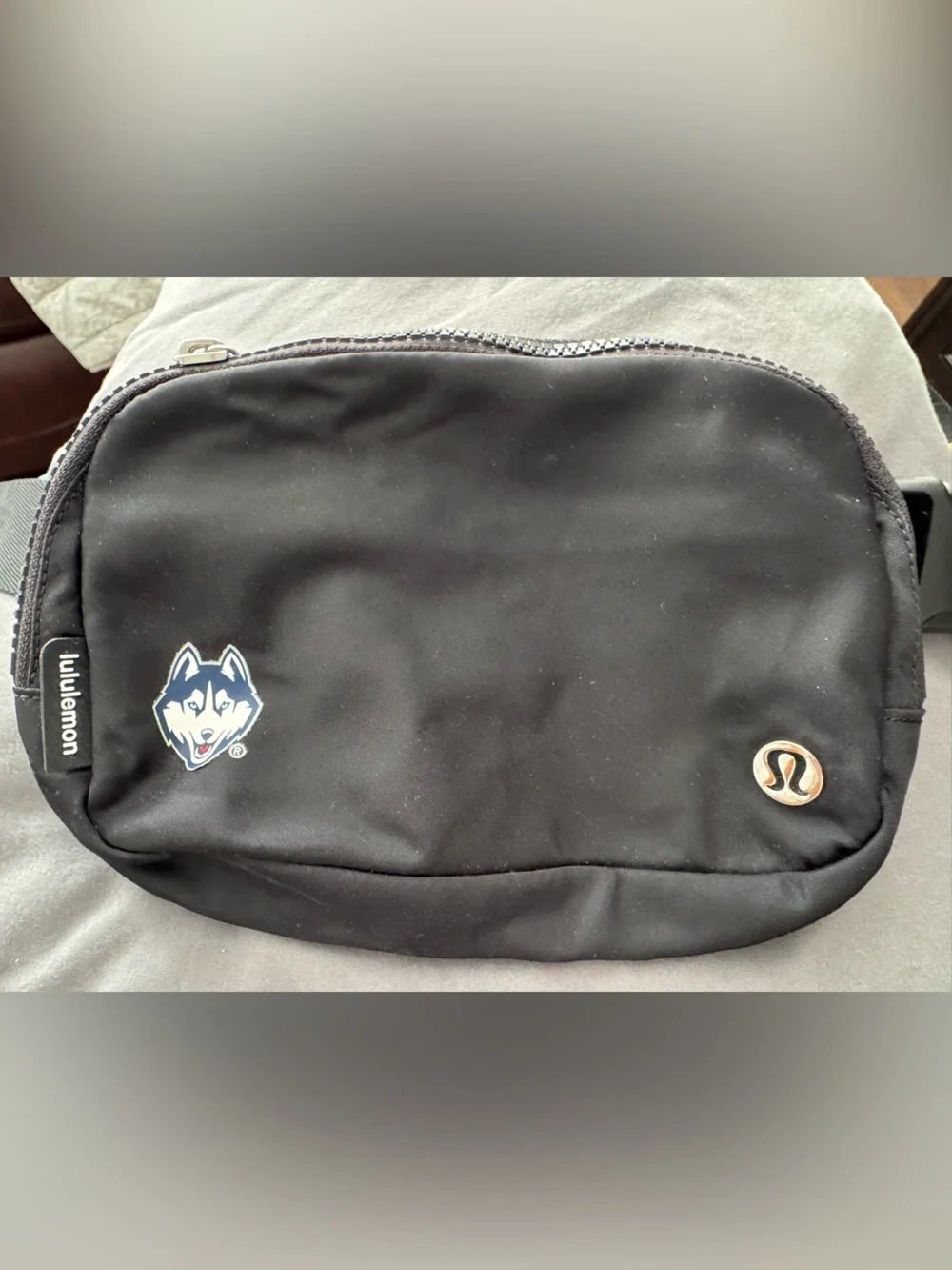 lululemon x UConn athletica Black Belt Bag