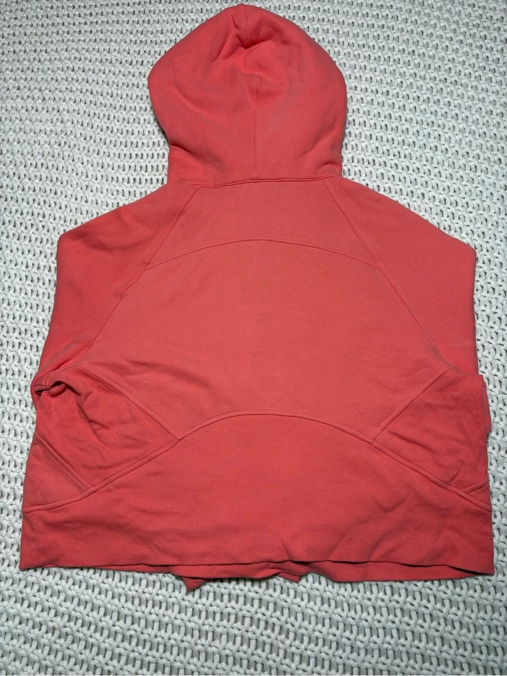 lululemon athletica vary tag