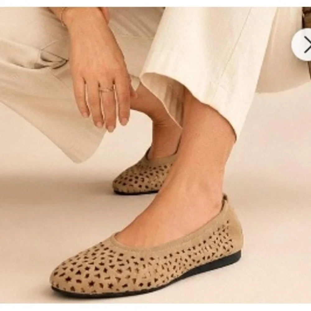 Arche Lilly Tan Perforated Nubuck Leather Ballet Flats Made in France Womens 41