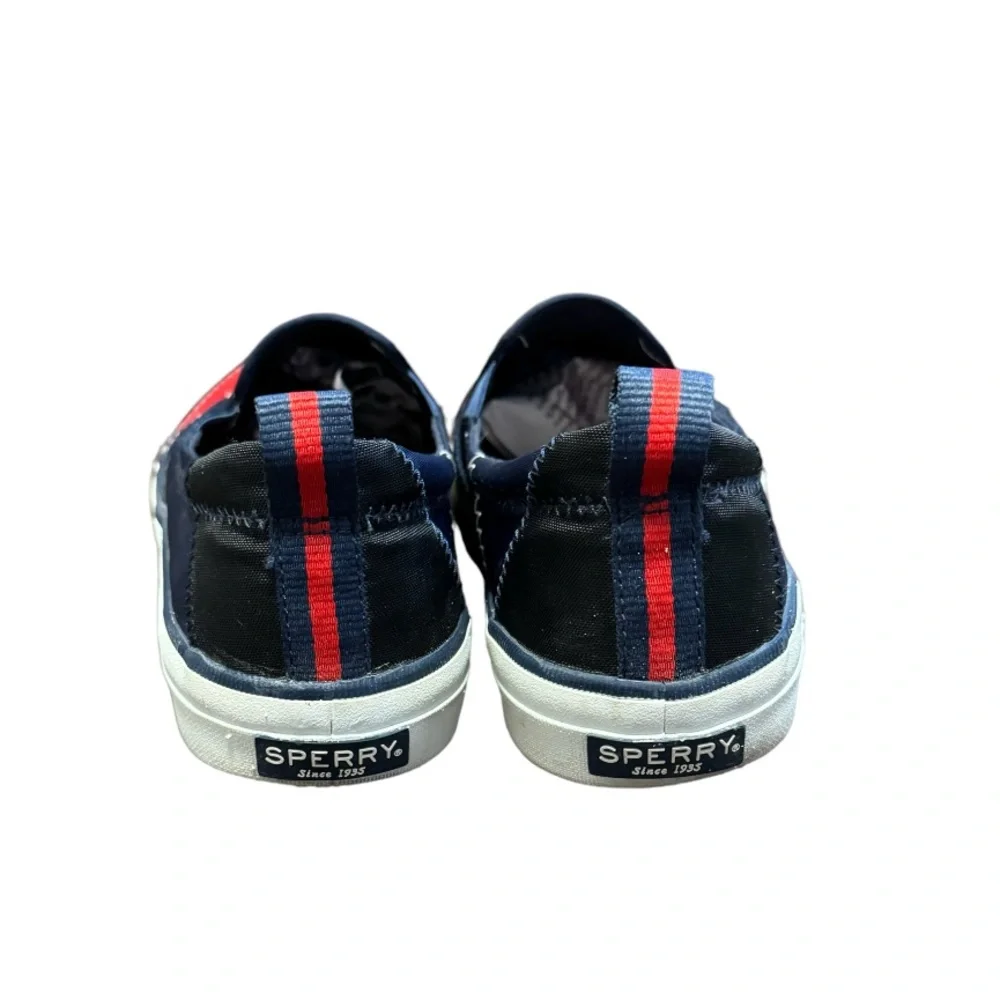 Sperry lining crafted provides