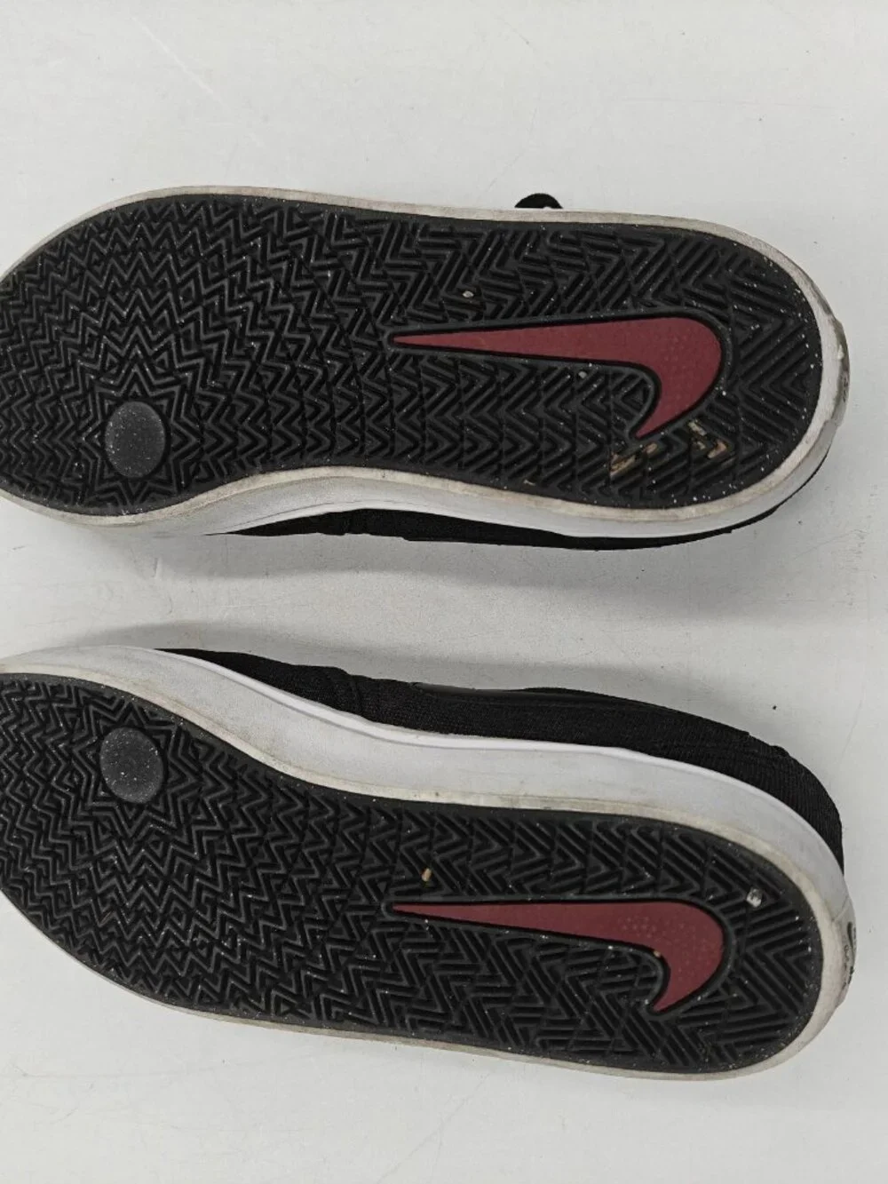 Nike classic streamlined