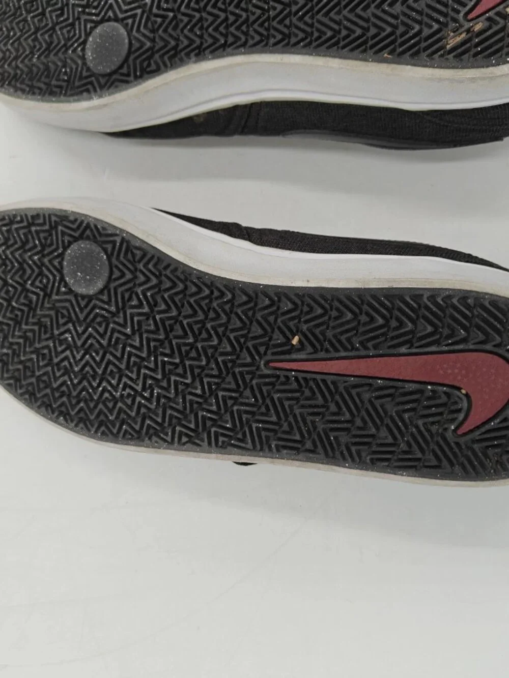 Nike classic streamlined