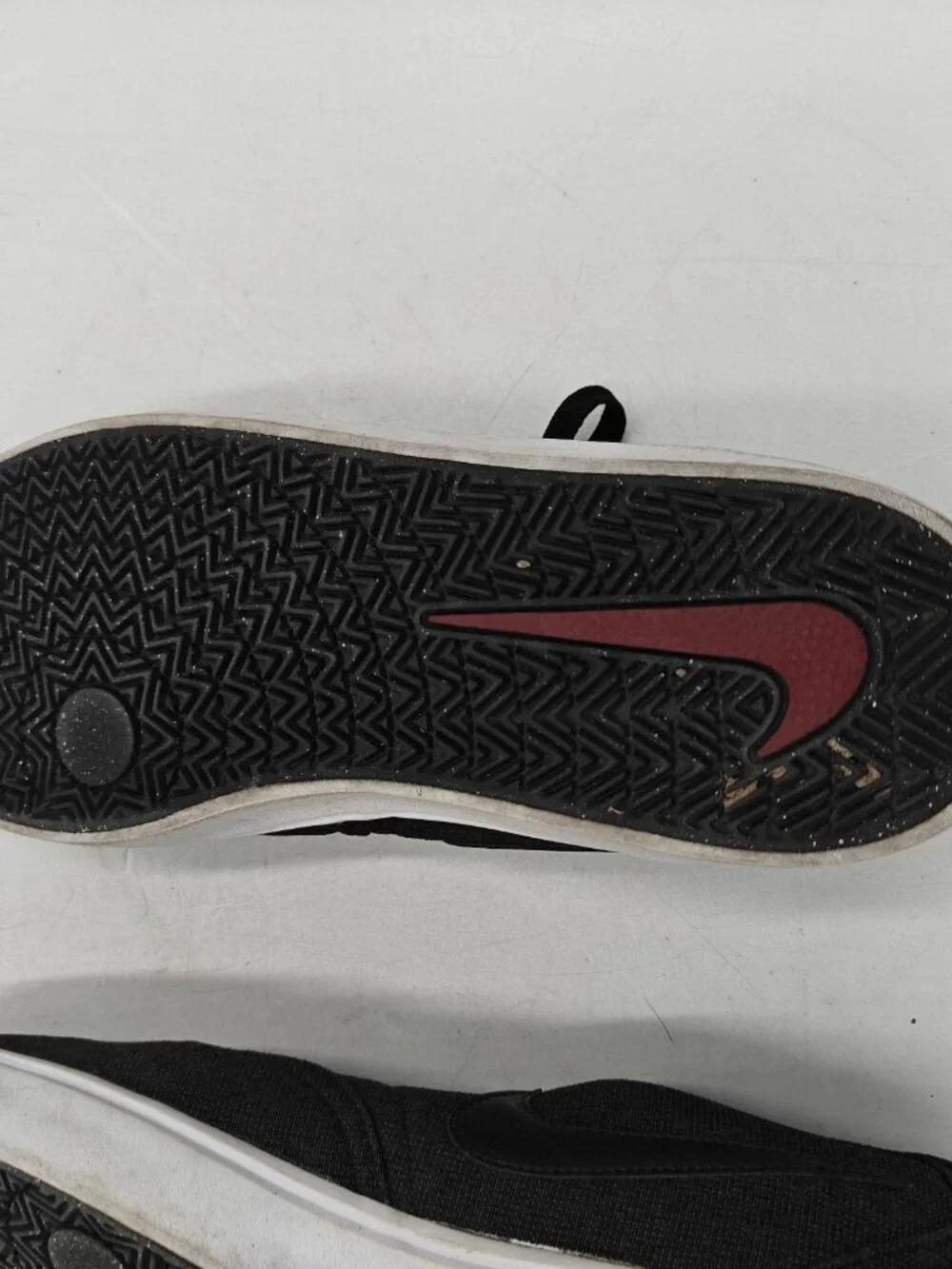 Nike classic streamlined