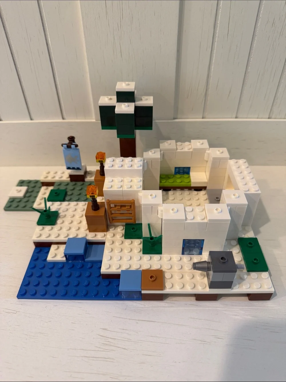 Lego set #21142