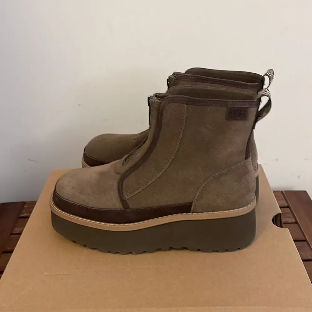 UGG brand new