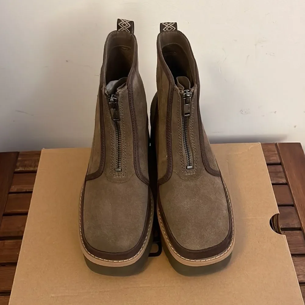 UGG brand new