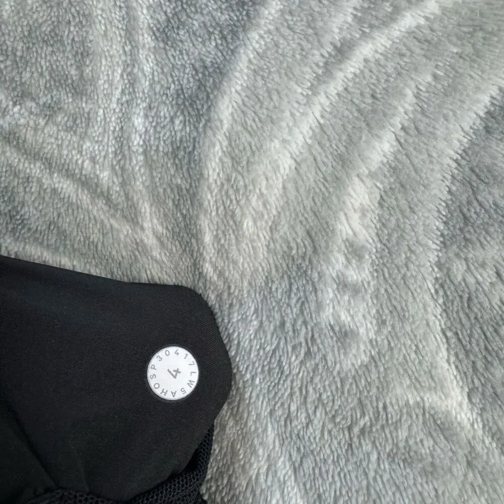 lululemon athletica waistband missing