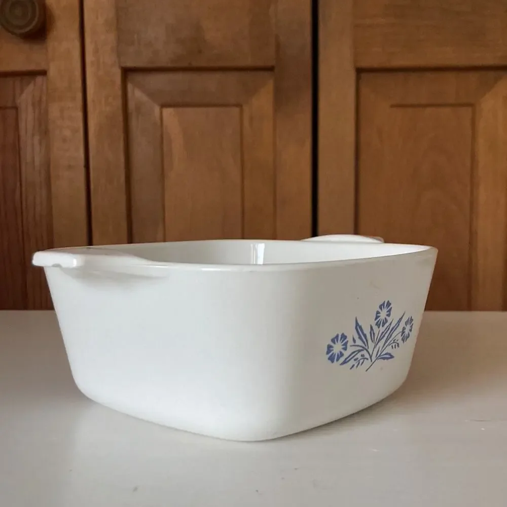 Vintage Corningware Blue Cornflower P-43-B 22oz Petite Pan