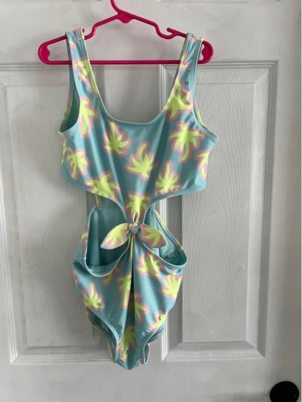 XL Girls summer swimming suite bow sides open one piece