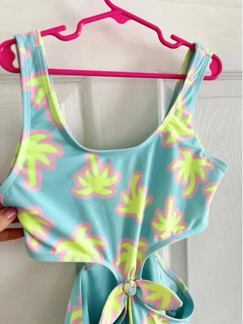 XL Girls summer swimming suite bow sides open one piece