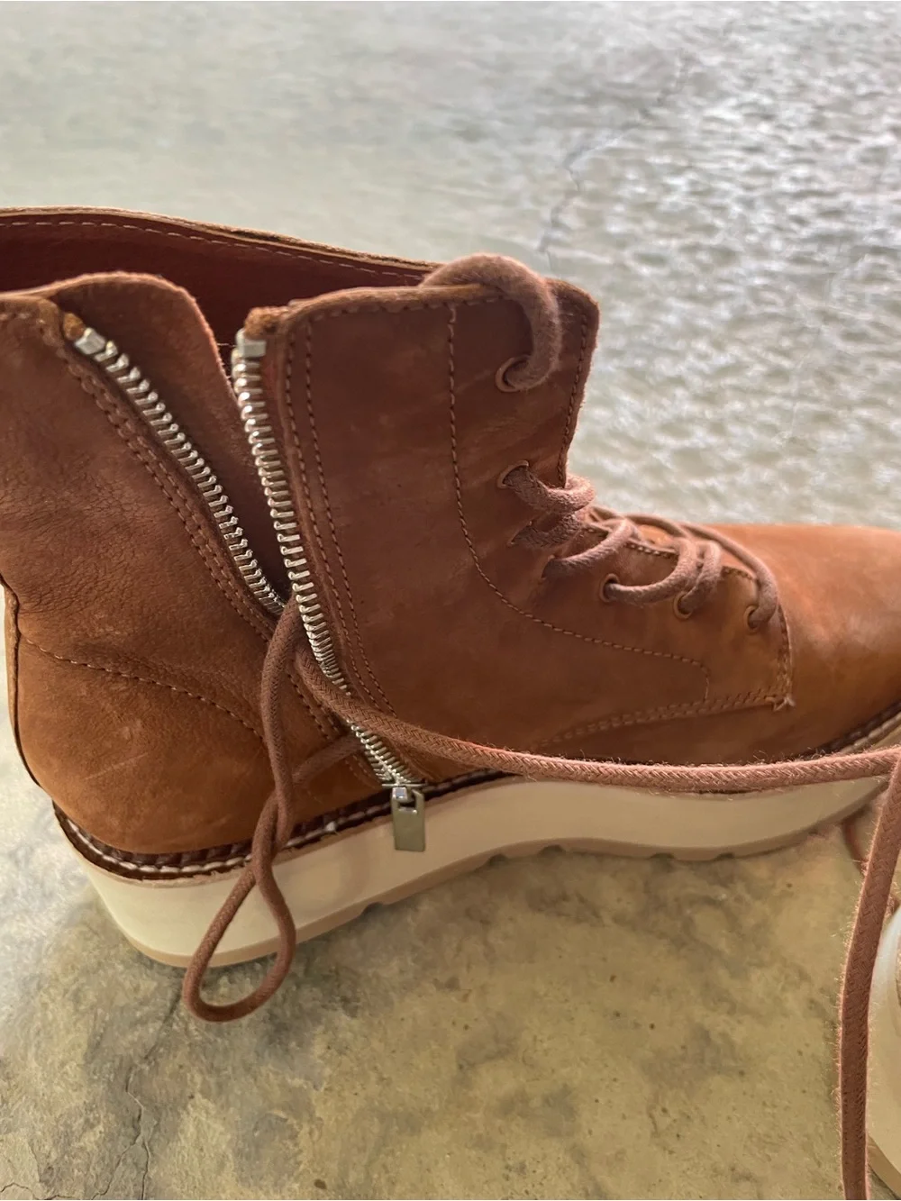 Dolce Vita tan suede
