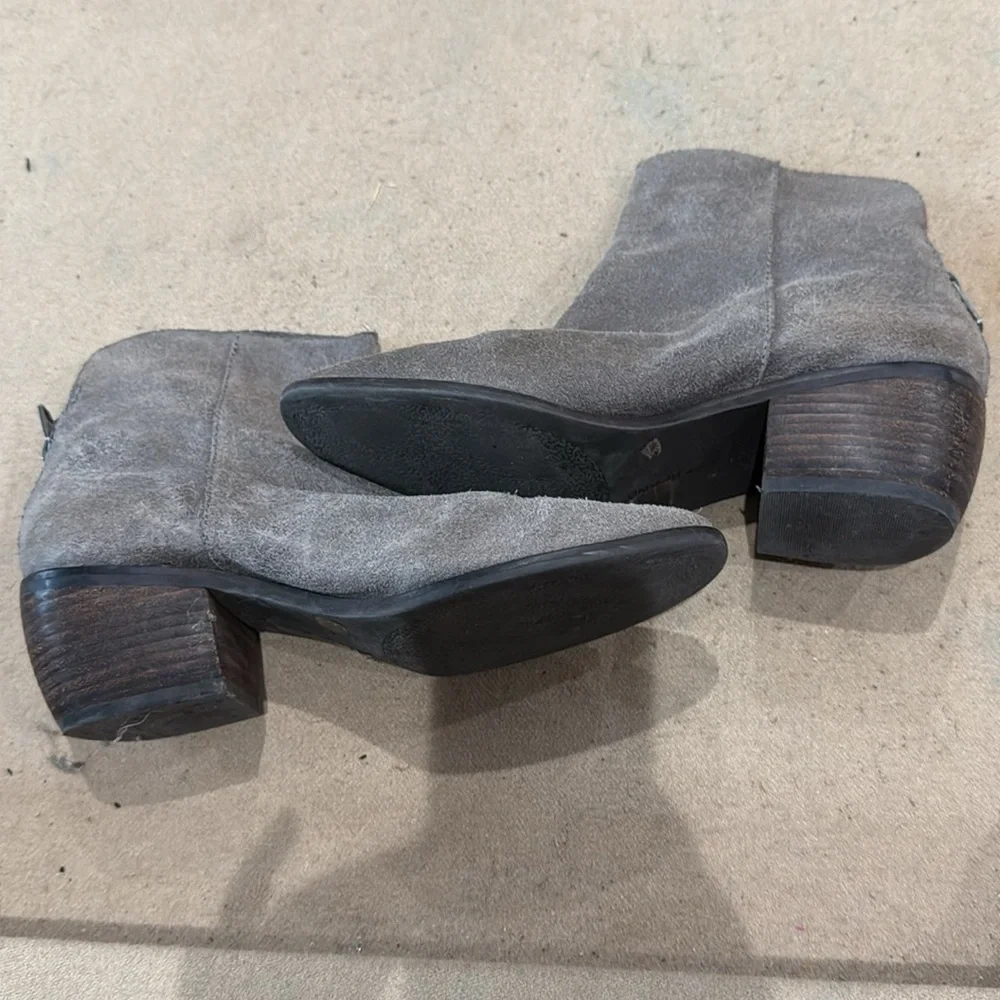 Lucky Brand Gray Suede Ankle Boots