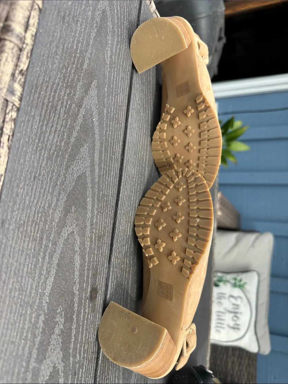 Moda slingback strap